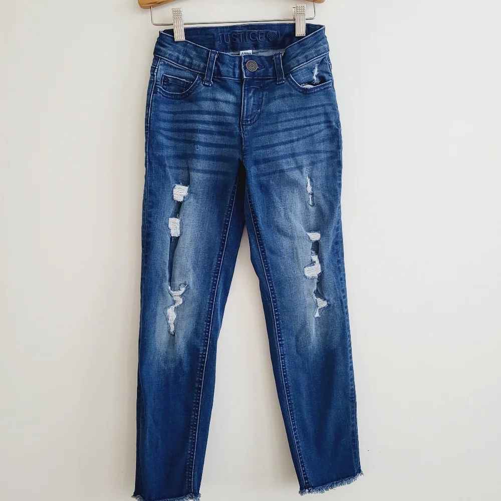 3/$25 Justice girlfriend distressed skinny jeans